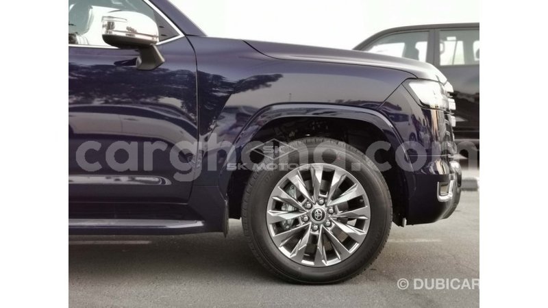 Big with watermark toyota land cruiser ashanti import dubai 43836