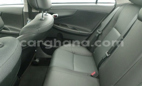 Sayi Na hannu Toyota Corolla White Mota in Accra a Greater Accra Sayi Na hannu Toyota Corolla White Mota in Accra a Greater Accra