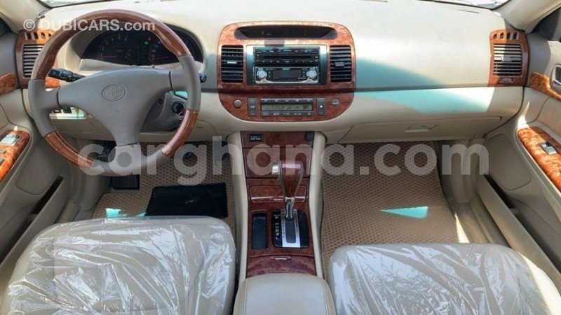 Big with watermark toyota camry ashanti import dubai 43863