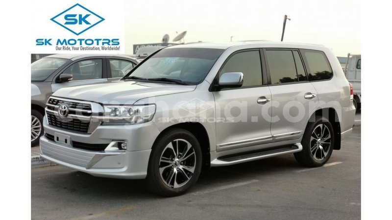 Big with watermark toyota land cruiser ashanti import dubai 43864