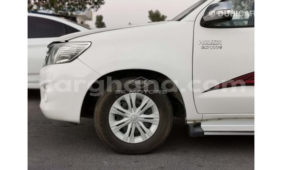 Buy Import Toyota Hilux White Car in Import - Dubai in Ashanti Buy Import Toyota Hilux White Car in Import - Dubai in Ashanti