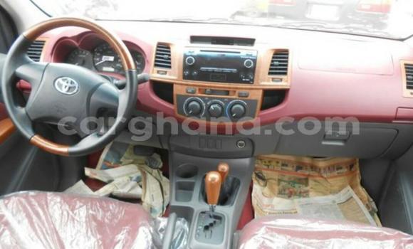 Buy Used Toyota Hilux White Car in Accra in Greater Accra Buy Used Toyota Hilux White Car in Accra in Greater Accra