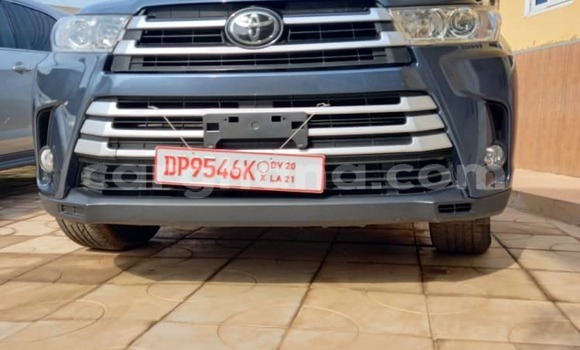 Sayi Imported Toyota Highlander Blue Mota in Accra a Greater Accra Sayi Imported Toyota Highlander Blue Mota in Accra a Greater Accra