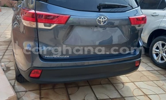 Sayi Imported Toyota Highlander Blue Mota in Accra a Greater Accra Sayi Imported Toyota Highlander Blue Mota in Accra a Greater Accra