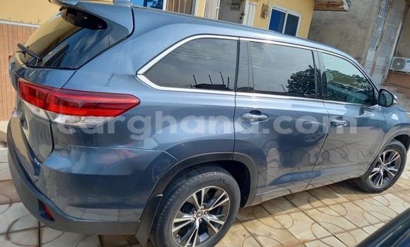 Sayi Imported Toyota Highlander Blue Mota in Accra a Greater Accra Sayi Imported Toyota Highlander Blue Mota in Accra a Greater Accra