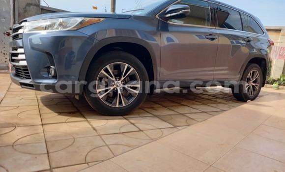 Sayi Imported Toyota Highlander Blue Mota in Accra a Greater Accra Sayi Imported Toyota Highlander Blue Mota in Accra a Greater Accra