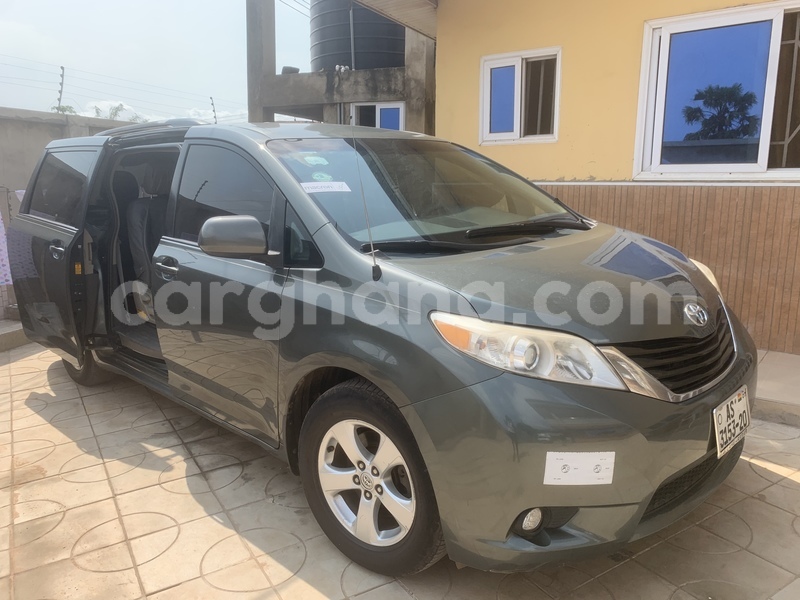 Big with watermark toyota sienna greater accra accra 43913