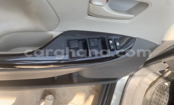 Sayi Na hannu Toyota Sienna Green Mota in Accra a Greater Accra Sayi Na hannu Toyota Sienna Green Mota in Accra a Greater Accra