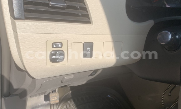 Sayi Na hannu Toyota Sienna Green Mota in Accra a Greater Accra Sayi Na hannu Toyota Sienna Green Mota in Accra a Greater Accra