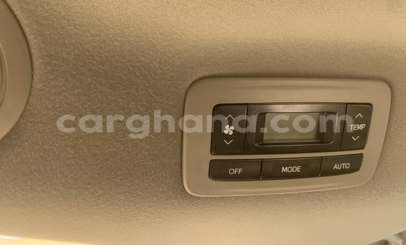 Sayi Na hannu Toyota Sienna Green Mota in Accra a Greater Accra Sayi Na hannu Toyota Sienna Green Mota in Accra a Greater Accra