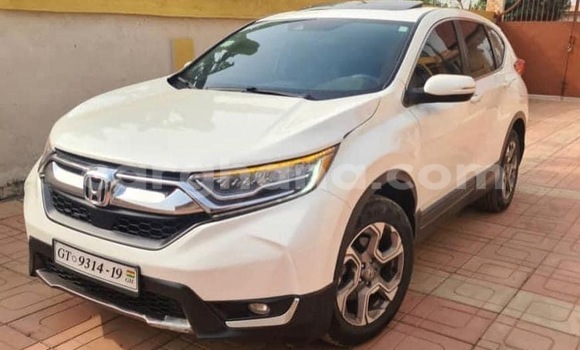Buy Used Honda CR–V White Car in Accra in Greater Accra