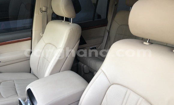 Sayi Na hannu Toyota Land Cruiser White Mota in Accra a Greater Accra Sayi Na hannu Toyota Land Cruiser White Mota in Accra a Greater Accra