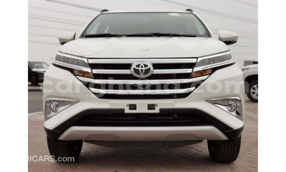 Buy Import Toyota Rush White Car in Import - Dubai in Ashanti Buy Import Toyota Rush White Car in Import - Dubai in Ashanti