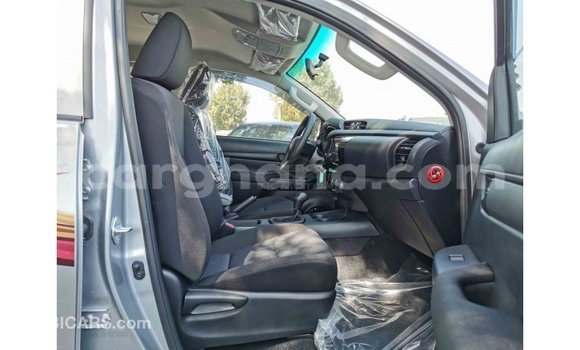 Sayi Imported Toyota Hilux Sauran Mota in Import - Dubai a Ashanti Sayi Imported Toyota Hilux Sauran Mota in Import - Dubai a Ashanti