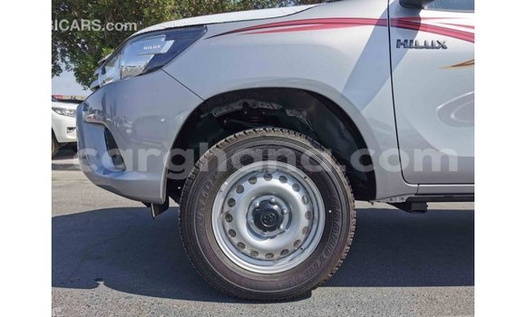 Sayi Imported Toyota Hilux Sauran Mota in Import - Dubai a Ashanti Sayi Imported Toyota Hilux Sauran Mota in Import - Dubai a Ashanti