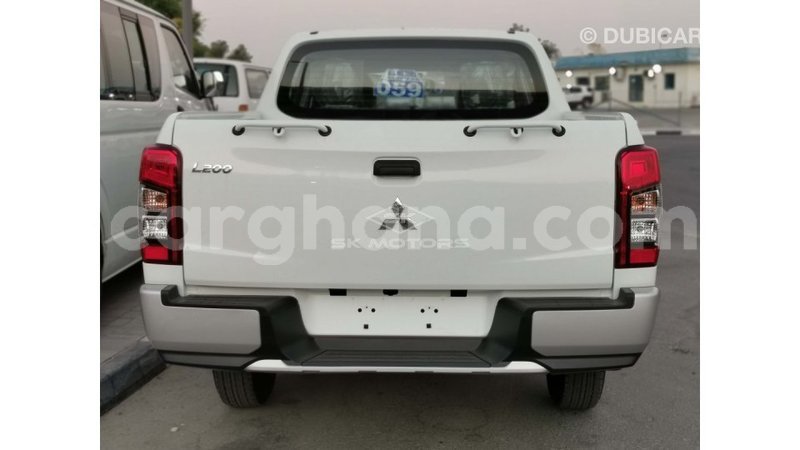 Big with watermark mitsubishi l200 ashanti import dubai 43963