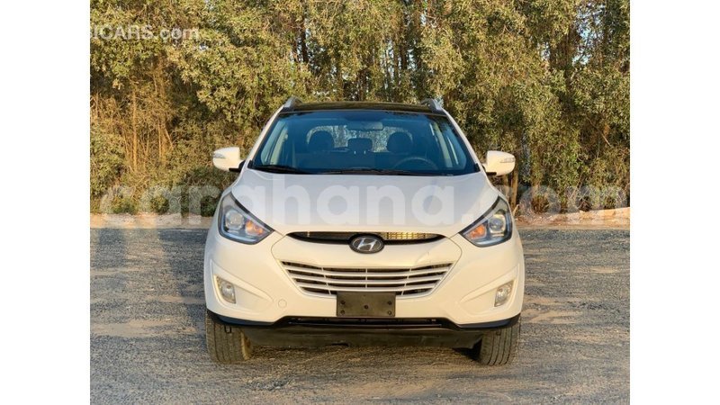 Big with watermark hyundai tucson ashanti import dubai 43967