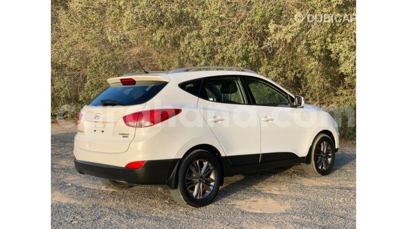 Big with watermark hyundai tucson ashanti import dubai 43967