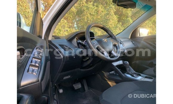 Ra Imported Hyundai Tucson funfun Ọkọ̀ in Import - Dubai ni Ashanti Ra Imported Hyundai Tucson funfun Ọkọ̀ in Import - Dubai ni Ashanti