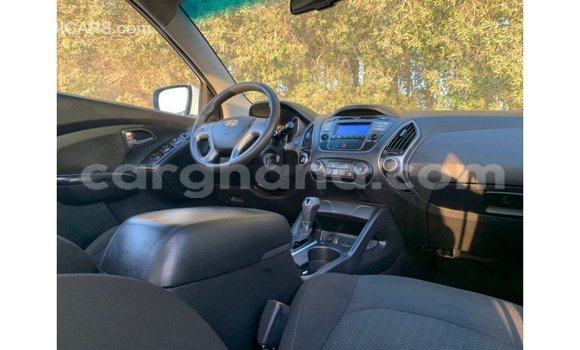 Ra Imported Hyundai Tucson funfun Ọkọ̀ in Import - Dubai ni Ashanti Ra Imported Hyundai Tucson funfun Ọkọ̀ in Import - Dubai ni Ashanti