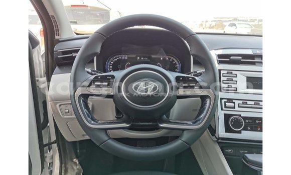 Buy Import Hyundai Tucson White Car in Import - Dubai in Ashanti Buy Import Hyundai Tucson White Car in Import - Dubai in Ashanti