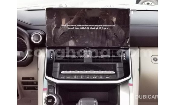 Ra Imported Toyota Land Cruiser Black Ọkọ̀ in Import - Dubai ni Ashanti Ra Imported Toyota Land Cruiser Black Ọkọ̀ in Import - Dubai ni Ashanti