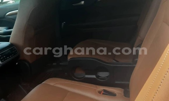 Sayi Na hannu Toyota Corolla White Mota in Accra a Greater Accra Sayi Na hannu Toyota Corolla White Mota in Accra a Greater Accra