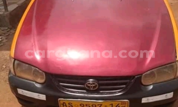 Sayi Na hannu Toyota Corolla Red Mota in Accra a Greater Accra Sayi Na hannu Toyota Corolla Red Mota in Accra a Greater Accra