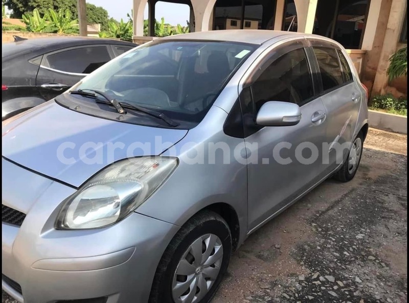 Big with watermark toyota vitz greater accra tema 44049