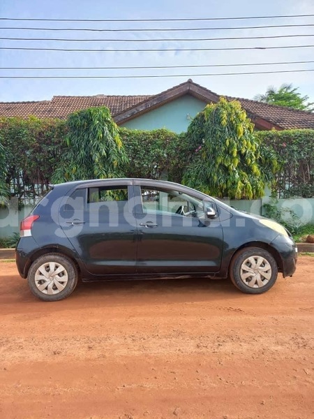 Big with watermark toyota vitz greater accra tema 44055