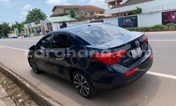 Ra Àlòkù Toyota Corolla Black Ọkọ̀ in Accra ni Greater Accra Ra Àlòkù Toyota Corolla Black Ọkọ̀ in Accra ni Greater Accra