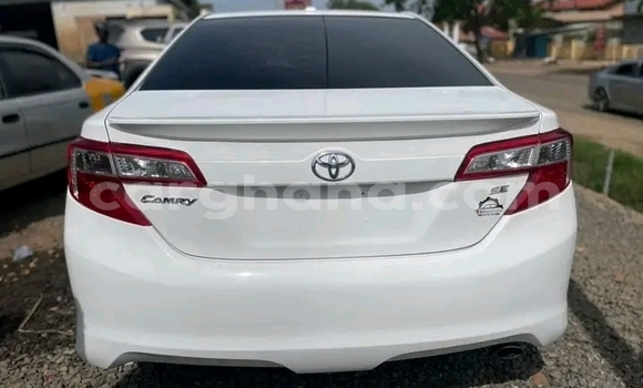Buy Used Toyota Camry White Car in Accra in Greater Accra Buy Used Toyota Camry White Car in Accra in Greater Accra