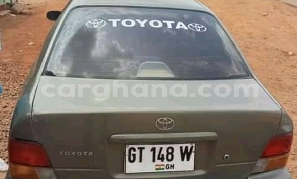 Sayi Na hannu Toyota Corolla Azurfa Mota in Accra a Greater Accra Sayi Na hannu Toyota Corolla Azurfa Mota in Accra a Greater Accra