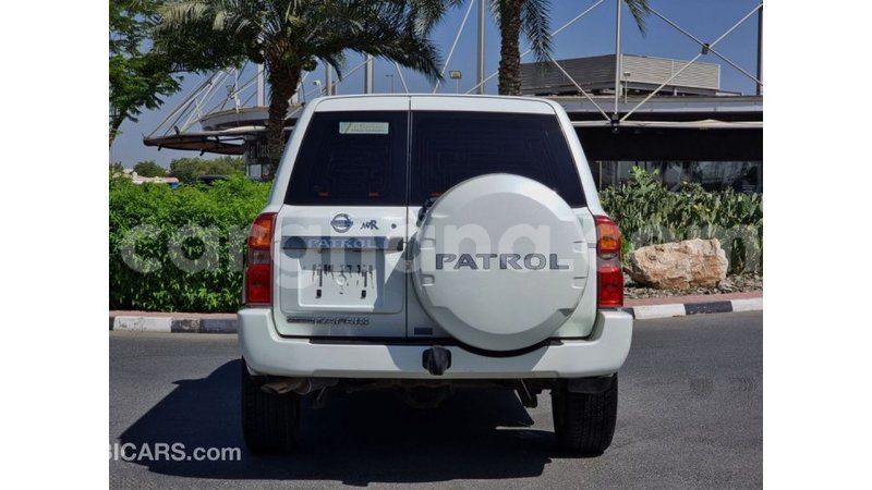 Big with watermark nissan patrol ashanti import dubai 44085