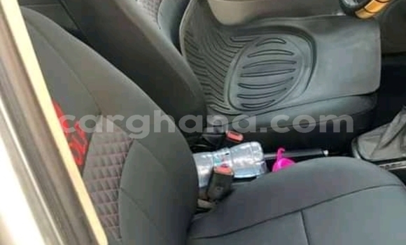 Sayi Na hannu Volkswagen Golf White Mota in Accra a Greater Accra Sayi Na hannu Volkswagen Golf White Mota in Accra a Greater Accra