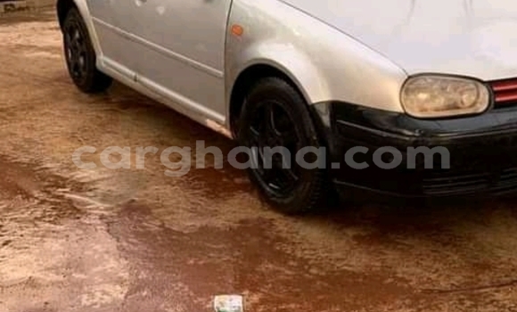 Sayi Na hannu Volkswagen Golf White Mota in Accra a Greater Accra Sayi Na hannu Volkswagen Golf White Mota in Accra a Greater Accra