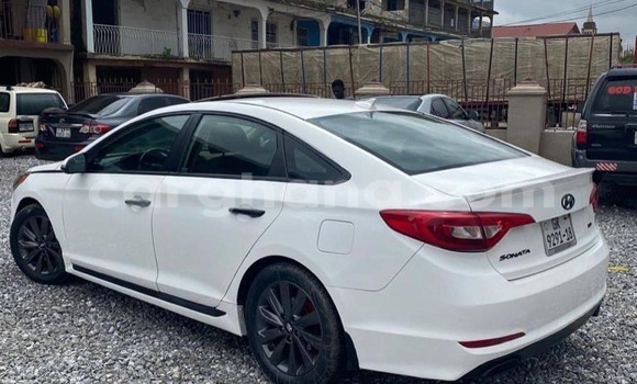 Buy Used Hyundai Sonata White Car in Accra in Greater Accra
