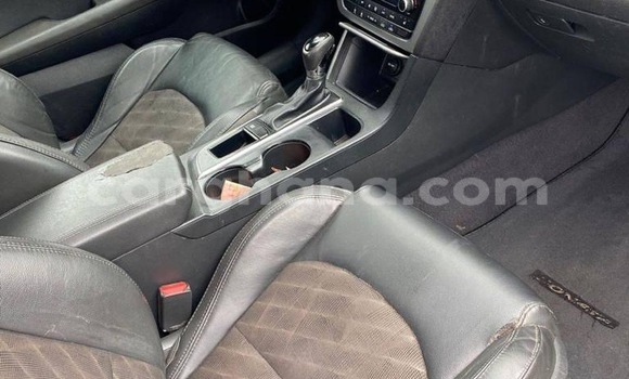 Ra Àlòkù Hyundai Sonata funfun Ọkọ̀ in Accra ni Greater Accra Ra Àlòkù Hyundai Sonata funfun Ọkọ̀ in Accra ni Greater Accra