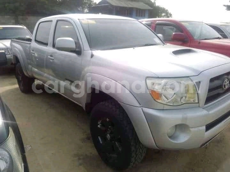 Big with watermark toyota tacoma greater accra accra 44104