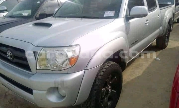 Sayi Na hannu Toyota Tacoma Sauran Mota in Accra a Greater Accra Sayi Na hannu Toyota Tacoma Sauran Mota in Accra a Greater Accra