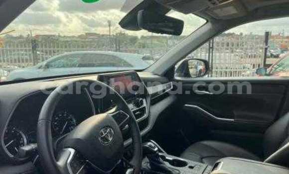 Buy Used Toyota Highlander Other Car in Accra in Greater Accra Buy Used Toyota Highlander Other Car in Accra in Greater Accra