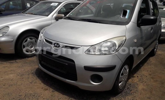 Sayi Na hannu Hyundai i10 Azurfa Mota in Accra a Greater Accra Sayi Na hannu Hyundai i10 Azurfa Mota in Accra a Greater Accra