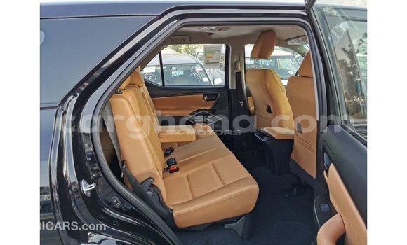 Buy Import Toyota Fortuner Black Car in Import - Dubai in Ashanti Buy Import Toyota Fortuner Black Car in Import - Dubai in Ashanti