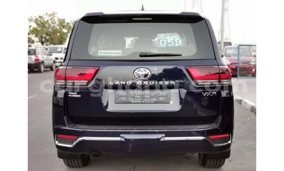 Buy Import Toyota Land Cruiser Blue Car in Import - Dubai in Ashanti Buy Import Toyota Land Cruiser Blue Car in Import - Dubai in Ashanti