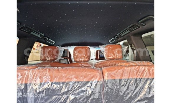 Ra Imported Nissan Patrol funfun Ọkọ̀ in Import - Dubai ni Ashanti Ra Imported Nissan Patrol funfun Ọkọ̀ in Import - Dubai ni Ashanti