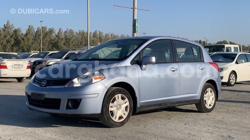 Big with watermark nissan versa ashanti import dubai 44121