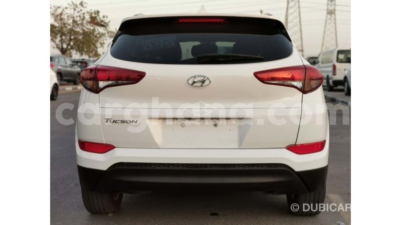 Big with watermark hyundai tucson ashanti import dubai 44128