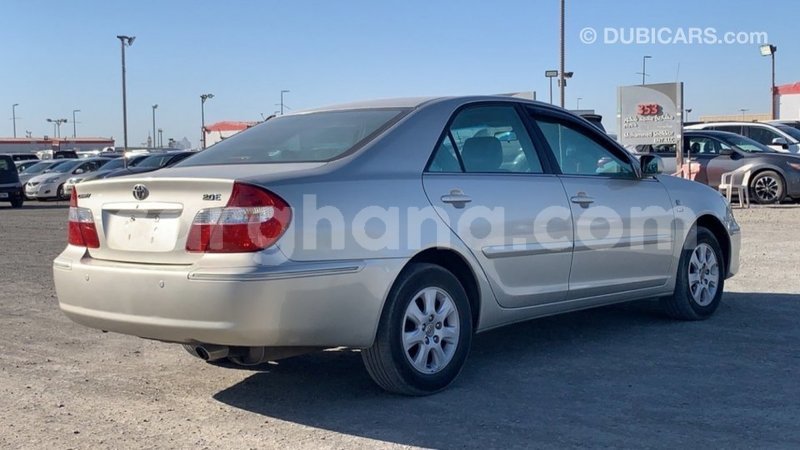 Big with watermark toyota camry ashanti import dubai 44132