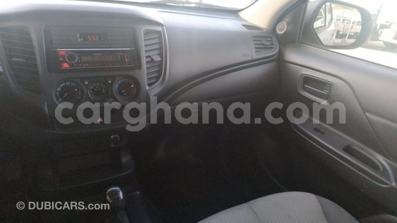 Big with watermark mitsubishi l200 ashanti import dubai 44133