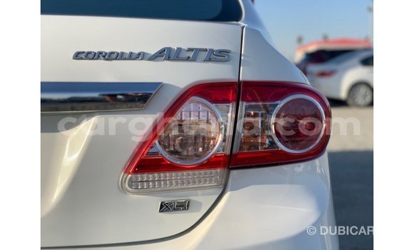 Ra Imported Toyota Corolla funfun Ọkọ̀ in Import - Dubai ni Ashanti Ra Imported Toyota Corolla funfun Ọkọ̀ in Import - Dubai ni Ashanti